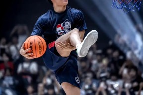 竞技宝-关于孟菲斯灰熊训练开放日，赛后刷新队史纪录引欢呼，CBA季后赛在即，球探报告显示潜力的信息